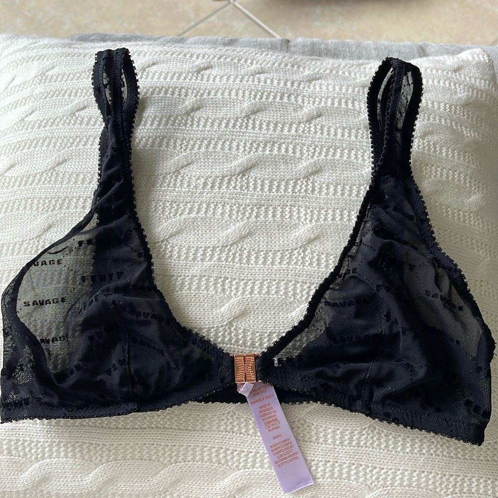 Fenty black bra